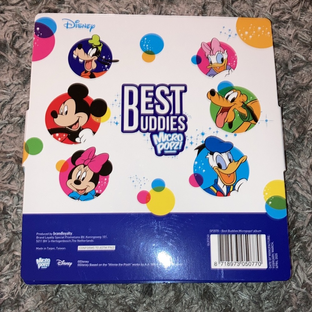 40! Disney Micro Popz Best Buddies Micro Pops box game collectors album - Picture 7 of 9